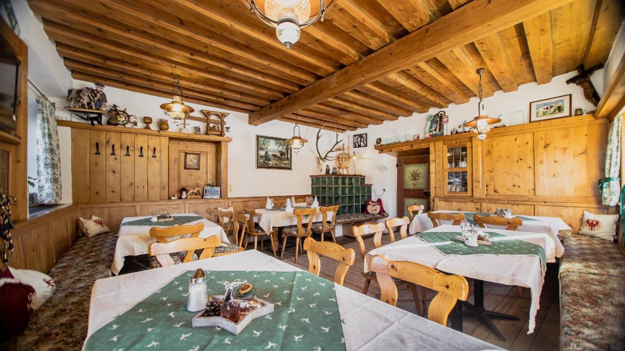 Gasthof Neuwirt Ellbögen エクステリア 写真
