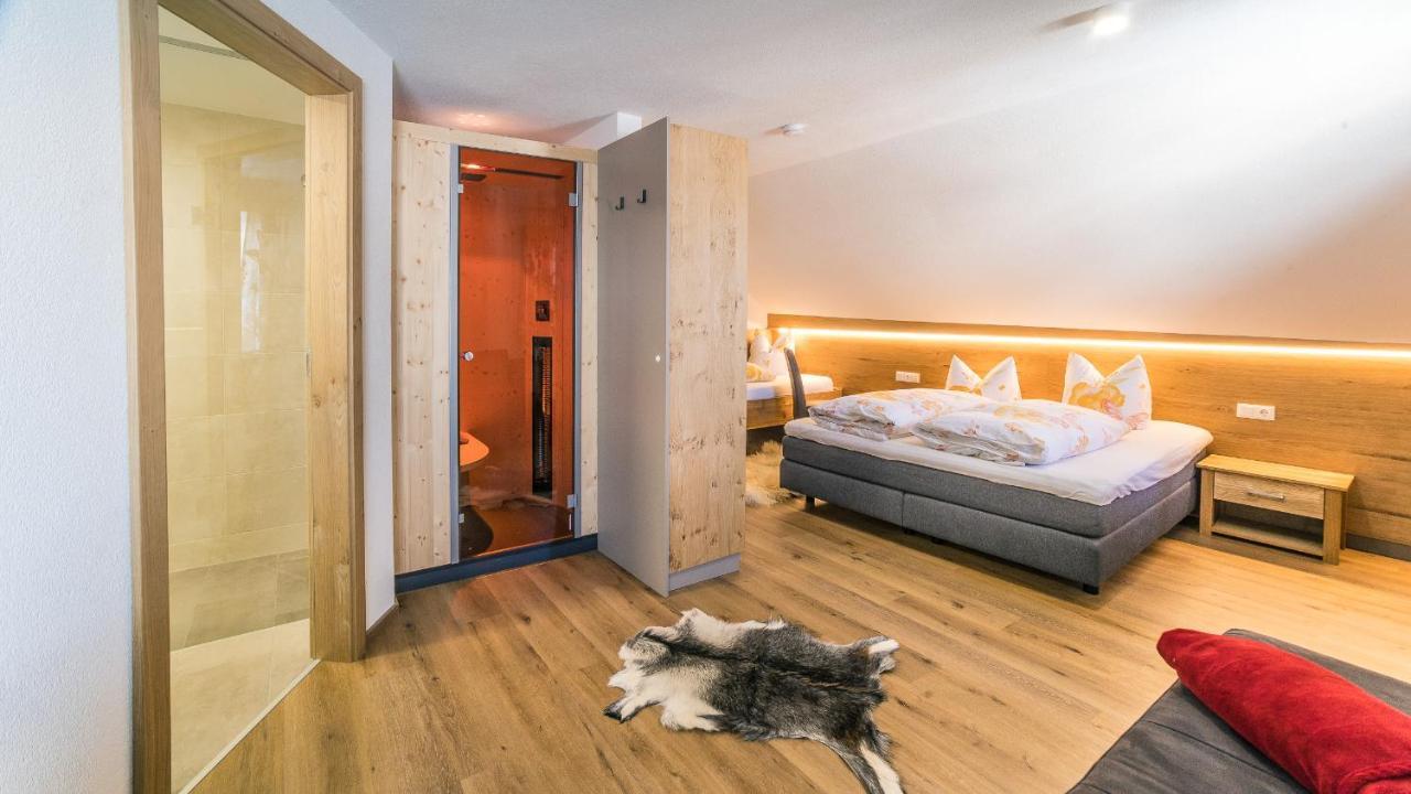 Gasthof Neuwirt Ellbögen エクステリア 写真
